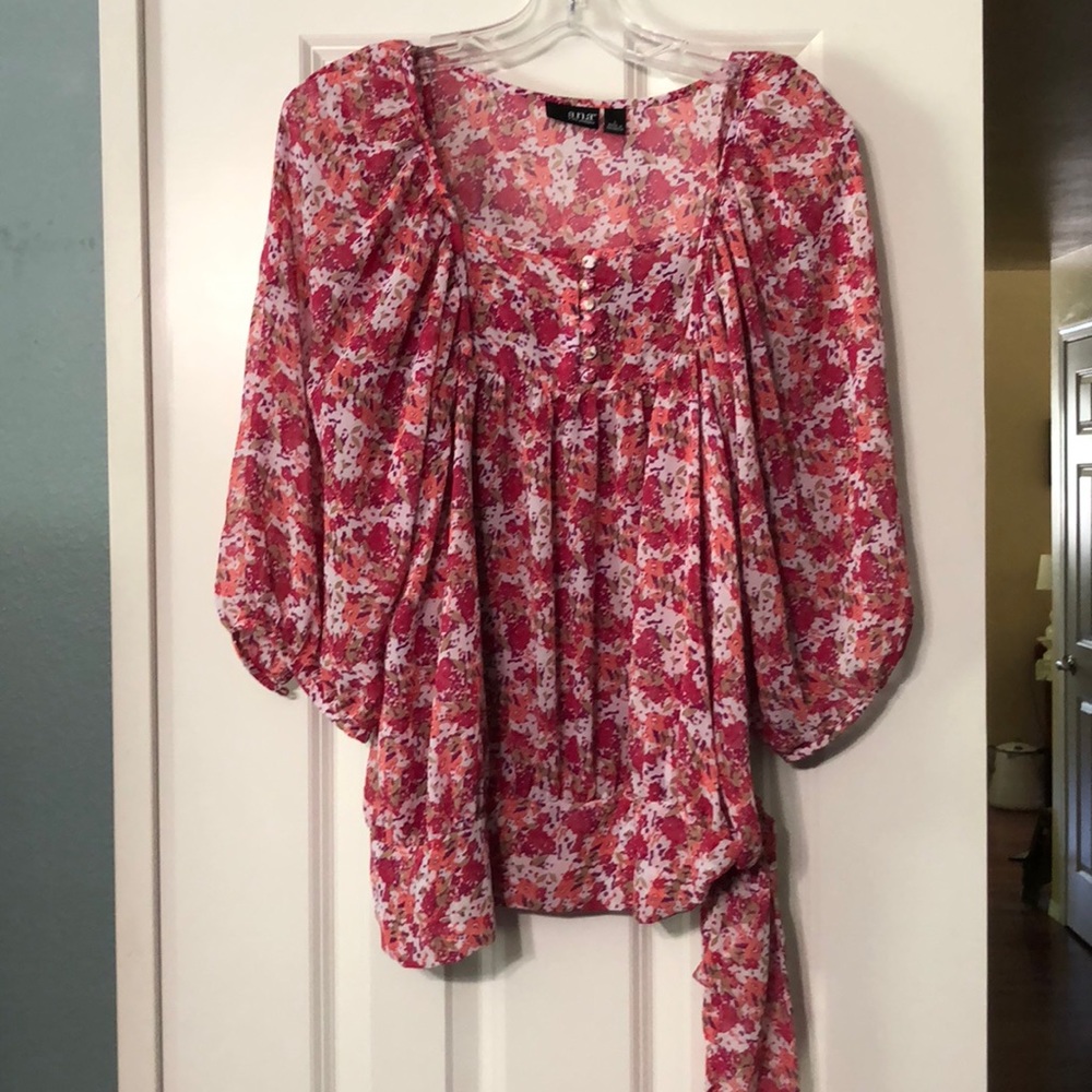 Gorgeous floral top by a.n.a.